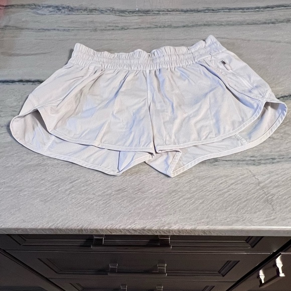 Lululemon Tracker Short V *4" - Picture 3 of 9